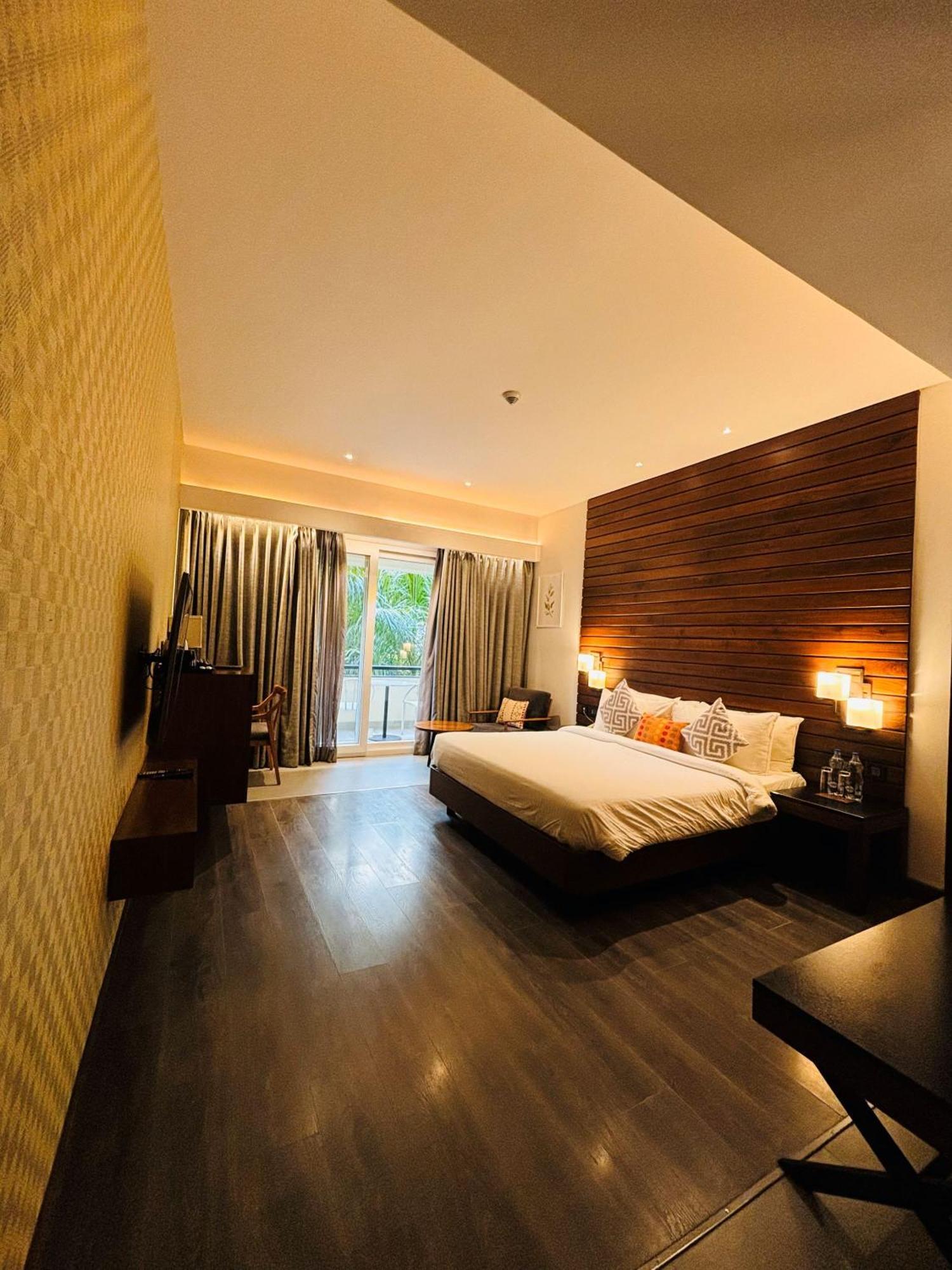 The Golkonda Resort And Spa Хидерабад Екстериор снимка