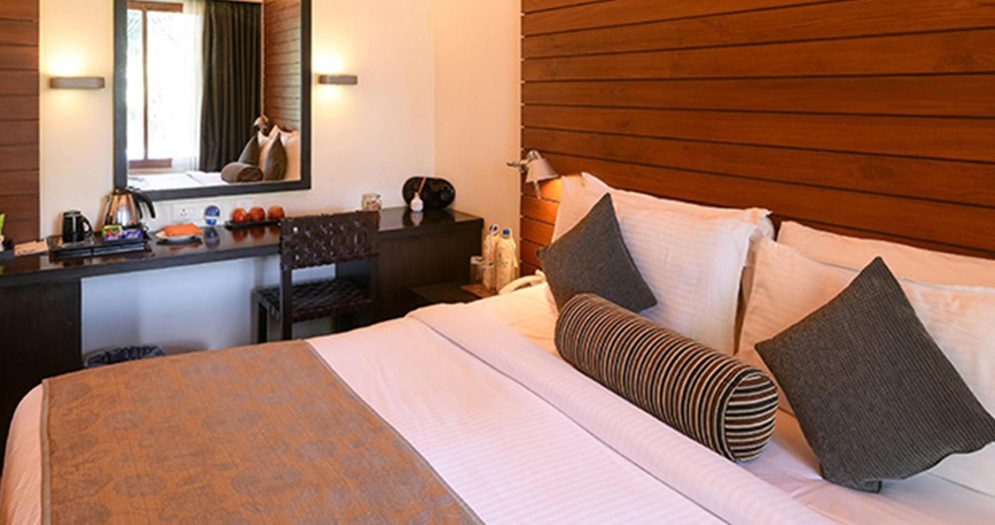 The Golkonda Resort And Spa Хидерабад Екстериор снимка