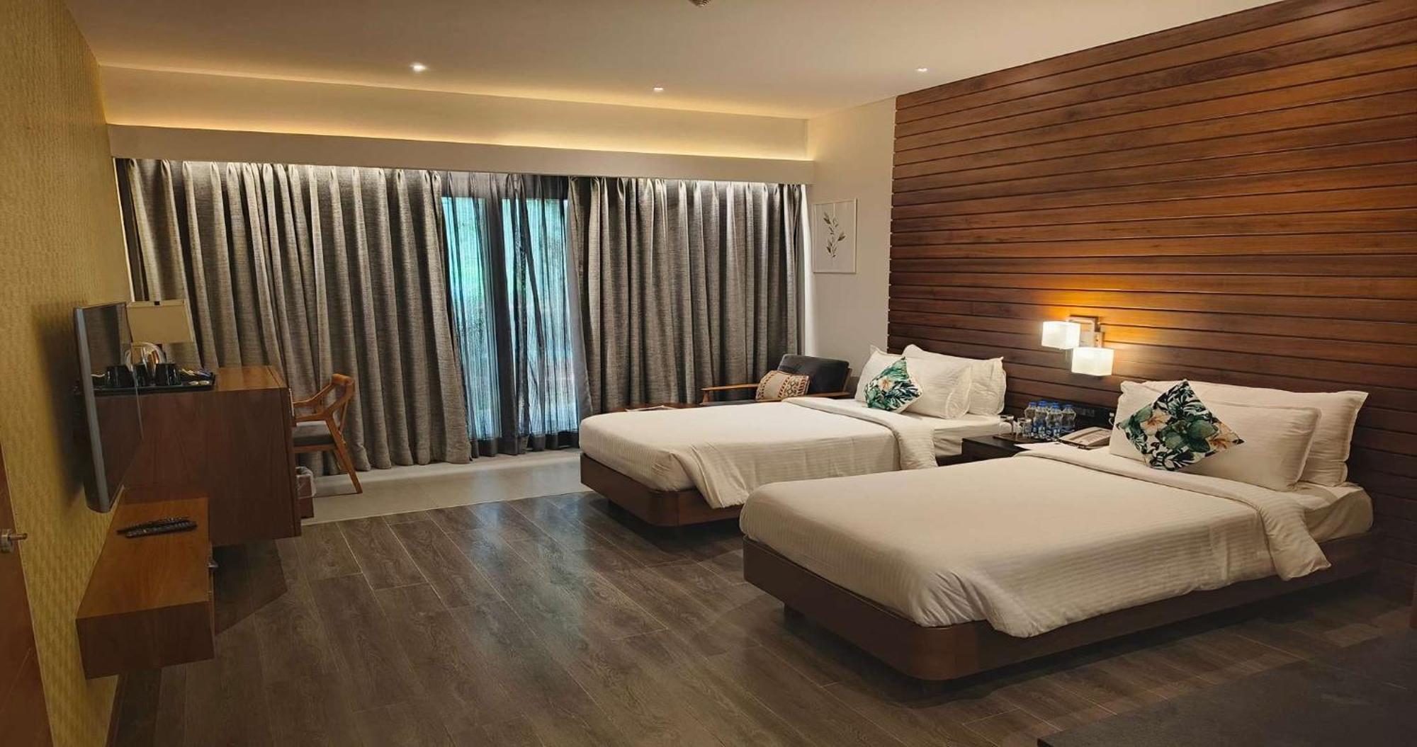 The Golkonda Resort And Spa Хидерабад Екстериор снимка