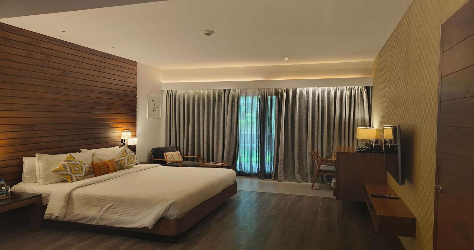 The Golkonda Resort And Spa Хидерабад Екстериор снимка