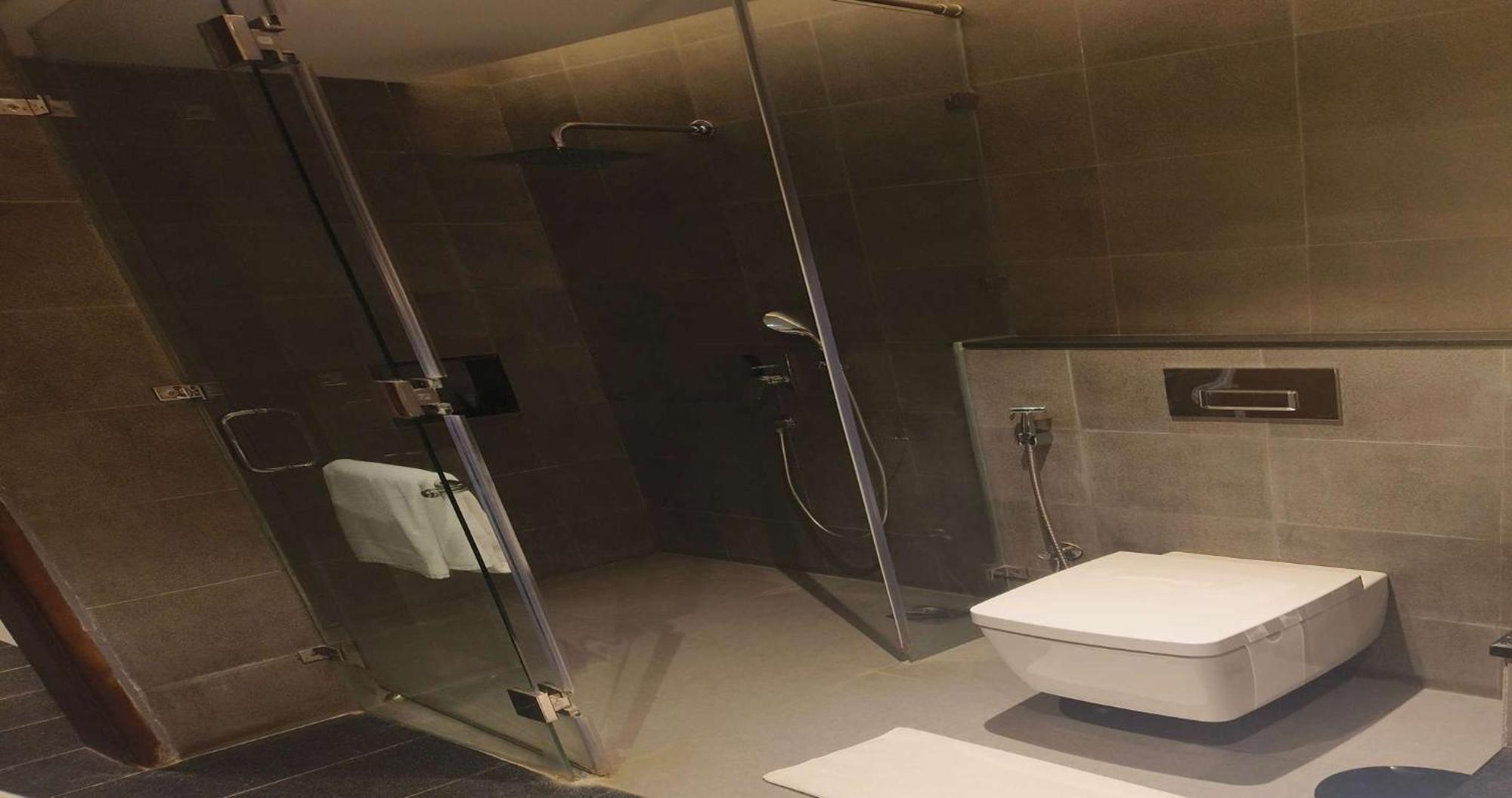The Golkonda Resort And Spa Хидерабад Екстериор снимка