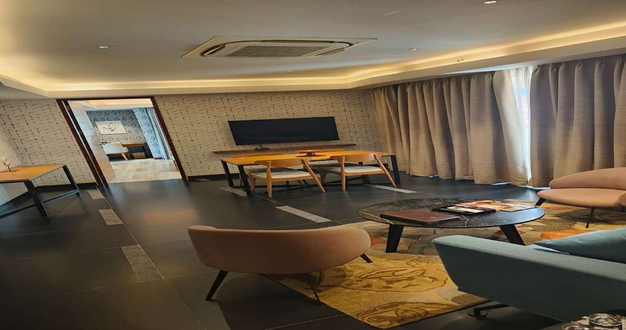 The Golkonda Resort And Spa Хидерабад Екстериор снимка